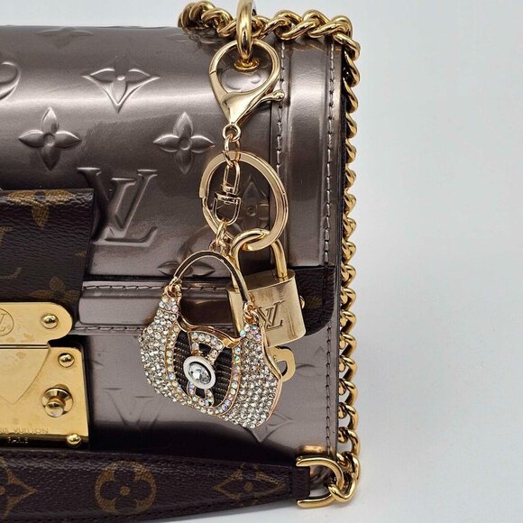 Authentic Louis Vuitton Lock & Key with unbranded Bagcharm, Keycharm 120525 - Picture 2 of 8